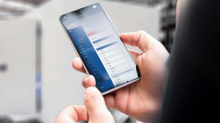Zdalny monitoring parametrów pracy w aplikacji (XWEB)